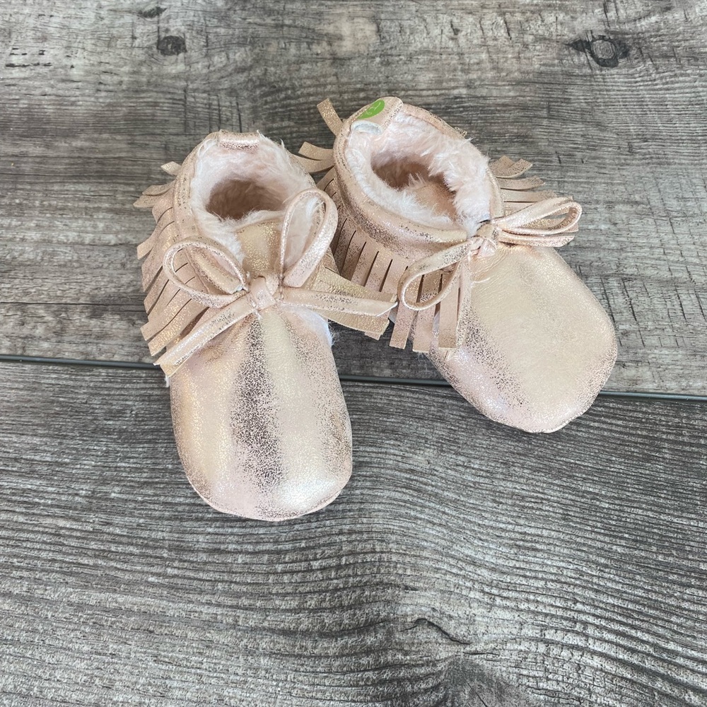Baby girl bootie moccasins